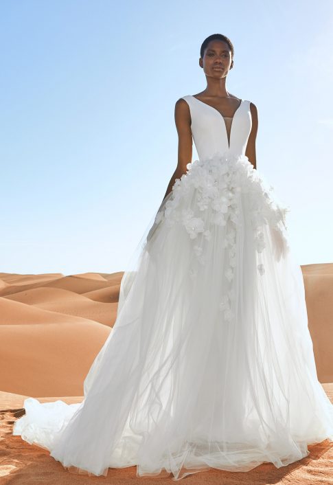 STOCK SAMPLES ANGEL – PRONOVIAS Wedding Dress