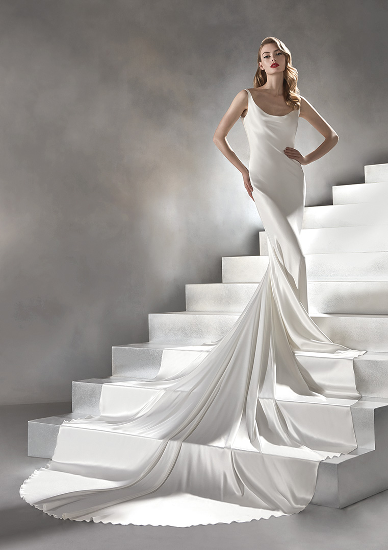 Pronovias Privee/Atelier RIBELIA Wedding Dress