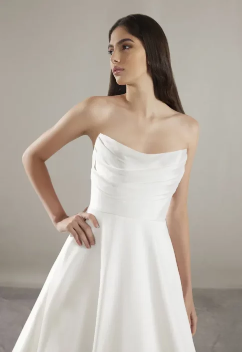 Pronovias KEONI Wedding Dress