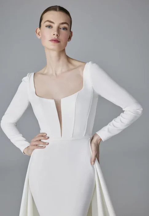 Pronovias OROPHA Wedding Dress