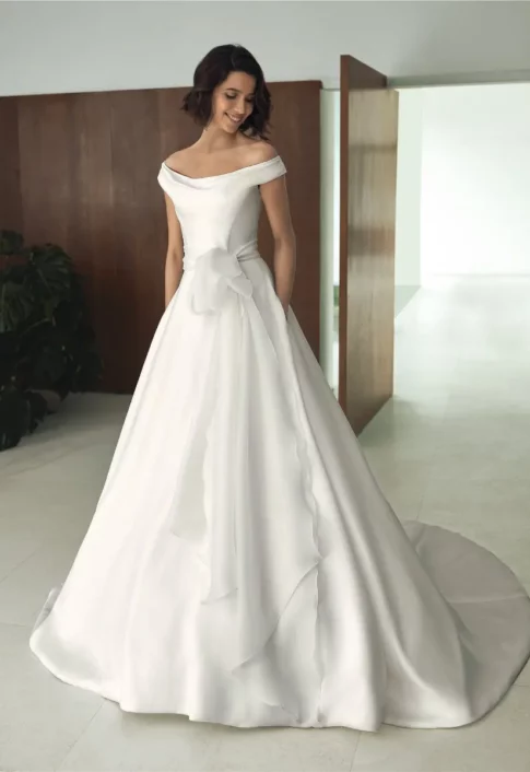 Pronovias SAWAI Wedding Dress