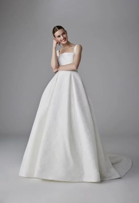 PRONOVIAS ROSAMUND Wedding Dress